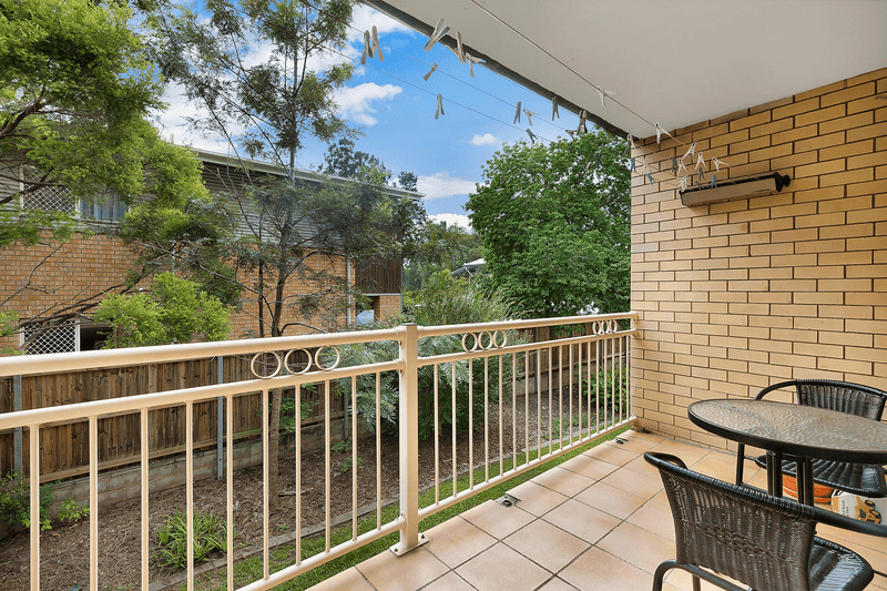 4/138 Clarence Road, INDOOROOPILLY, QLD 4068