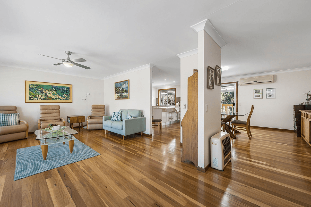 83 Yarranabee Road, PORT MACQUARIE, NSW 2444