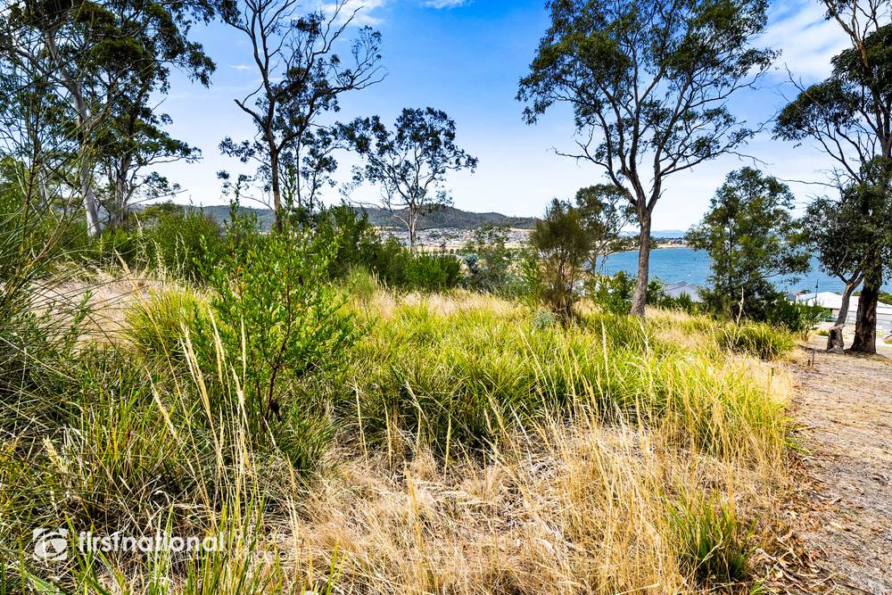 188 Tollard Drive, ROKEBY, TAS 7019