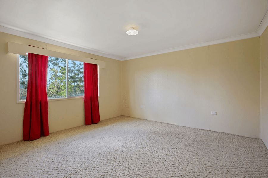 16 Arnell Street, MURGON, QLD 4605