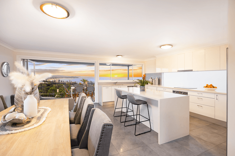 10 Norfolk Avenue, Collaroy, NSW 2097