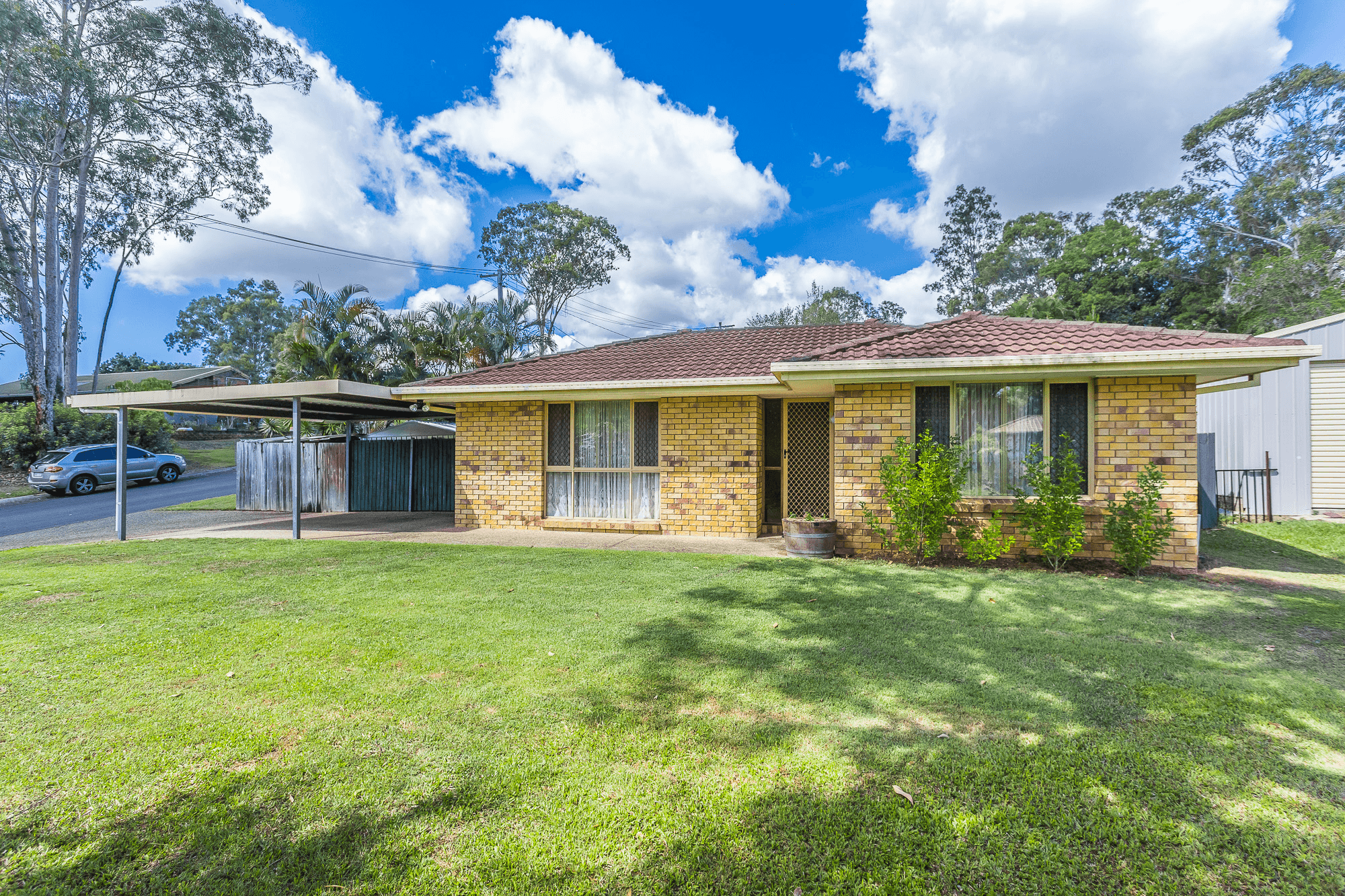 1 Cambral Court, PETRIE, QLD 4502