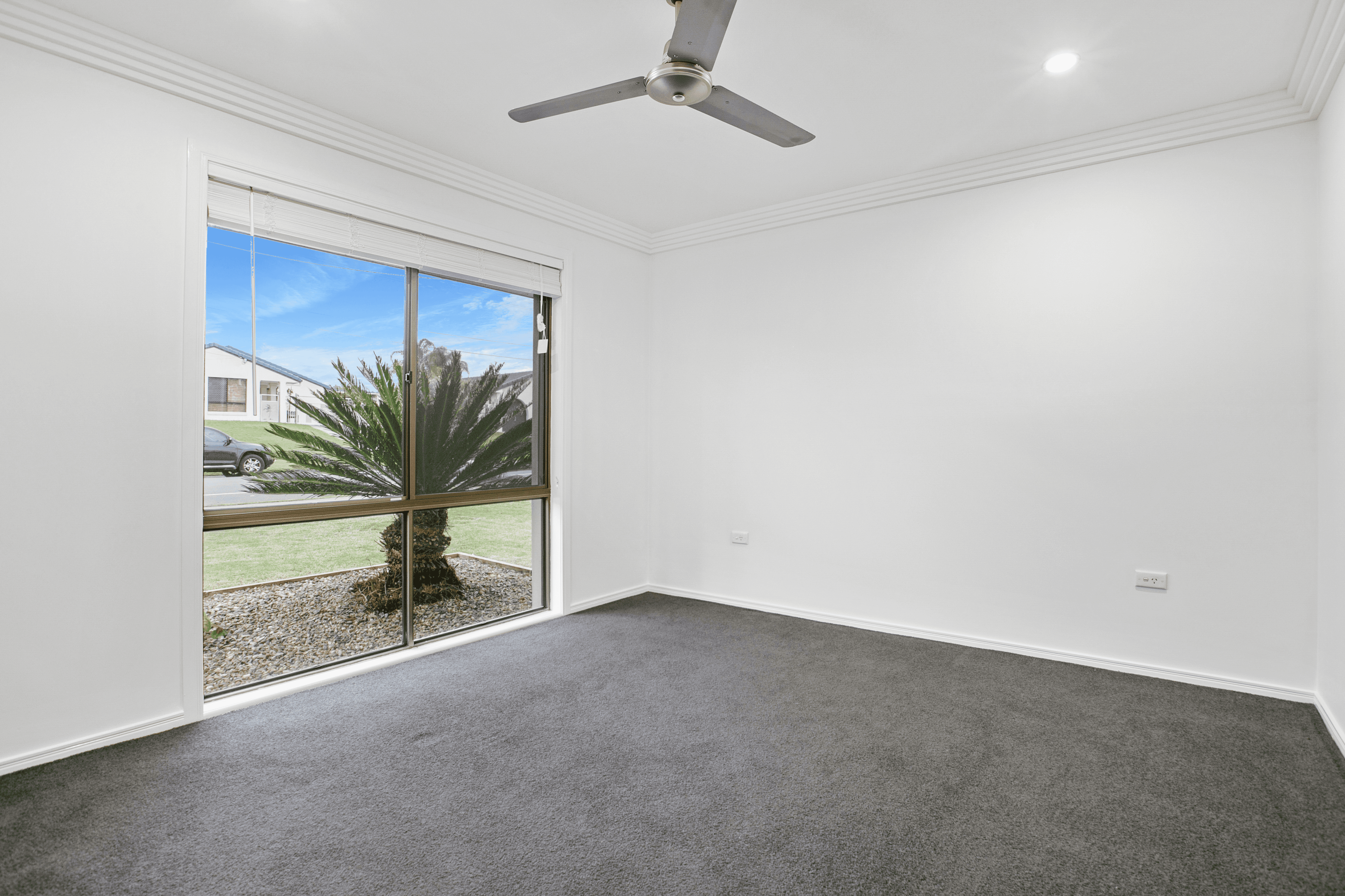 6 Merrow Street, MOUNT WARREN PARK, QLD 4207