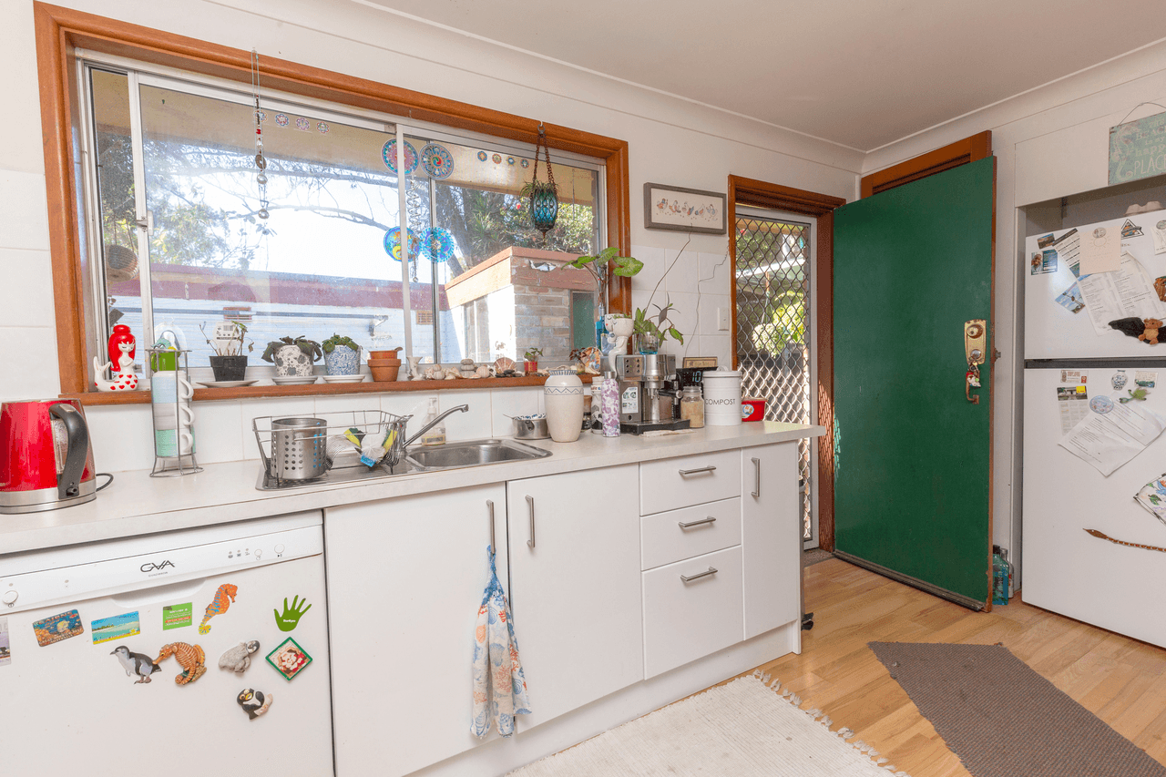 32 Ibis Avenue, HAWKS NEST, NSW 2324