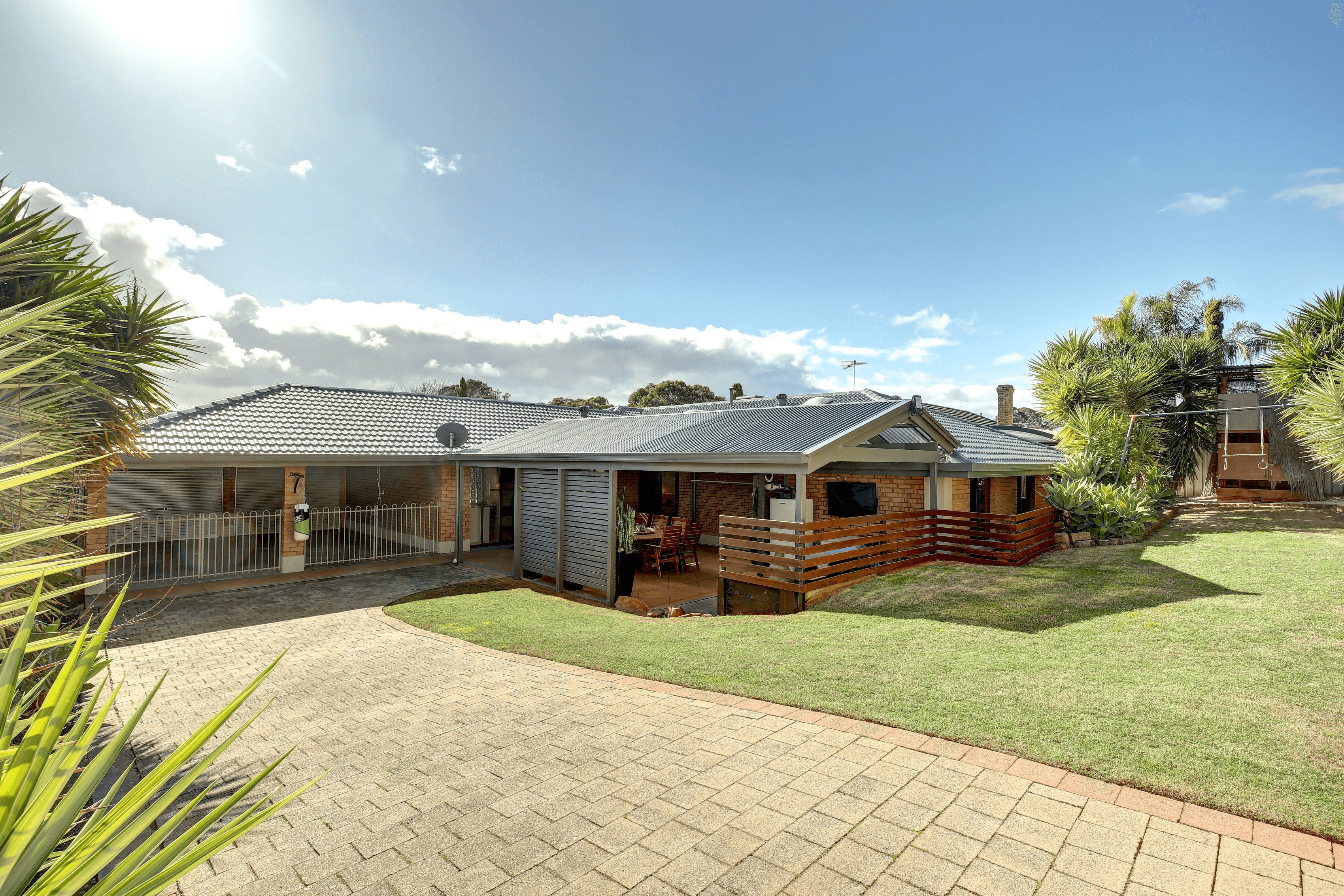 6  Furioso Drive, WOODCROFT, SA 5162