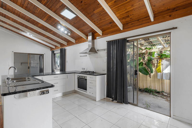 27 Homestead Street, MARSDEN, QLD 4132