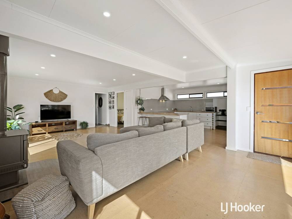 28 Stewart Street, GRANTVILLE, VIC 3984