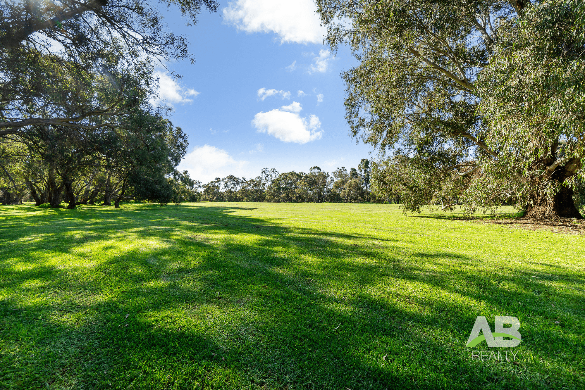 27B/49 Herdsman Parade, WEMBLEY, WA 6014