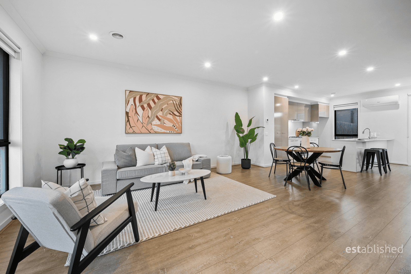 14 Nostrand Walk, POINT COOK, VIC 3030