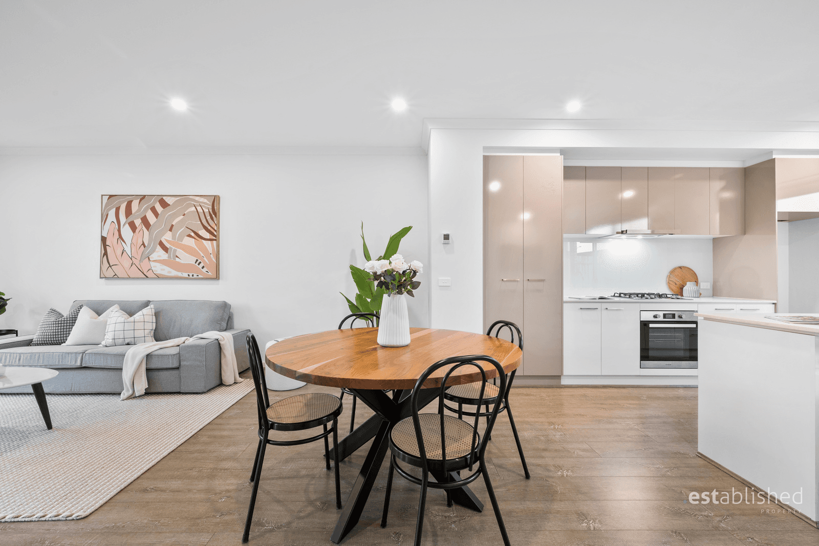 14 Nostrand Walk, POINT COOK, VIC 3030