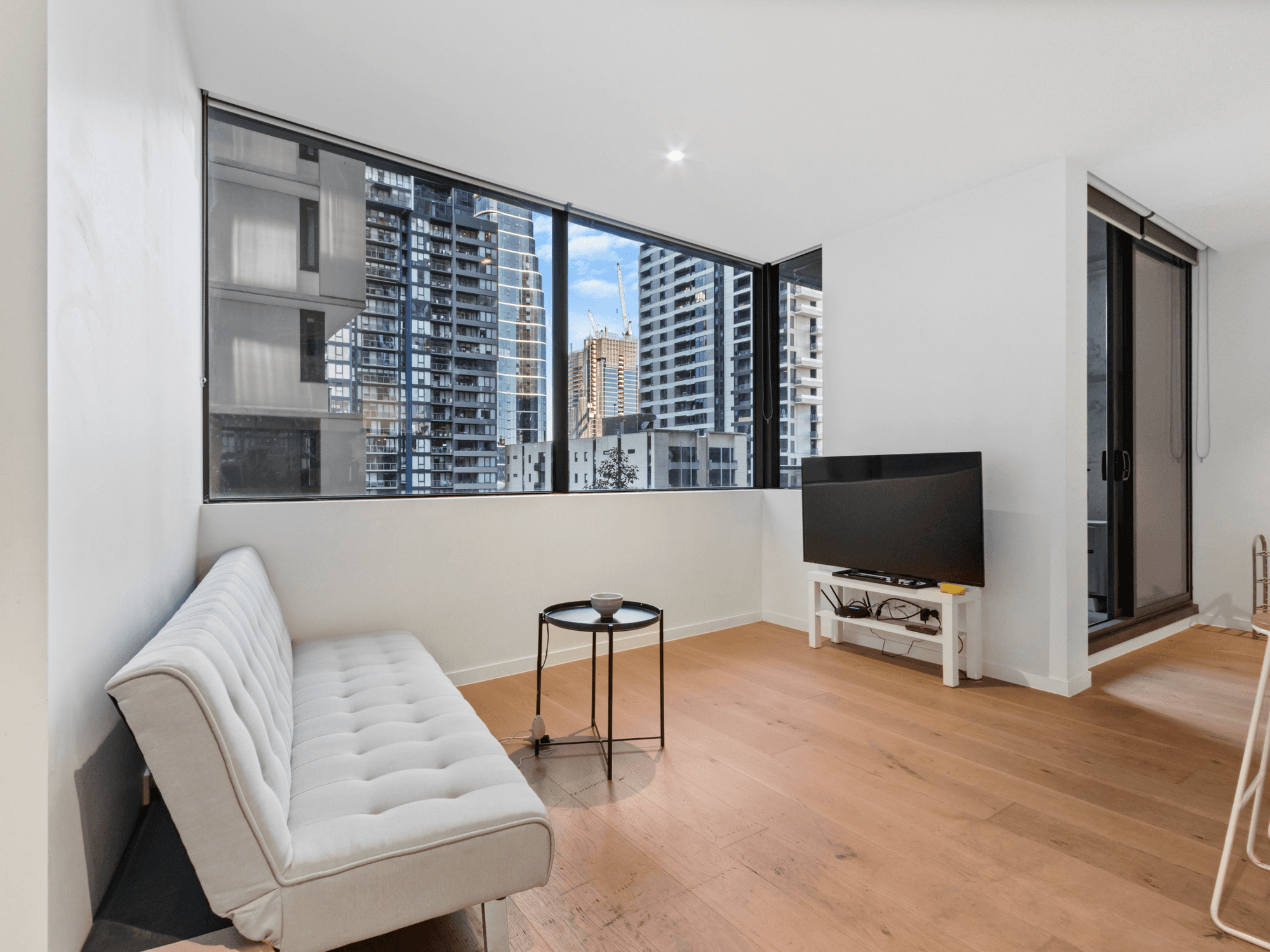 902/33 Rose Lane, MELBOURNE, VIC 3000