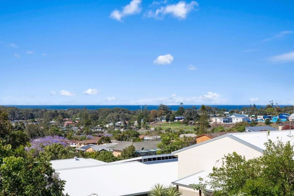 6 Gita Place,Woolgoolga, NSW 2456