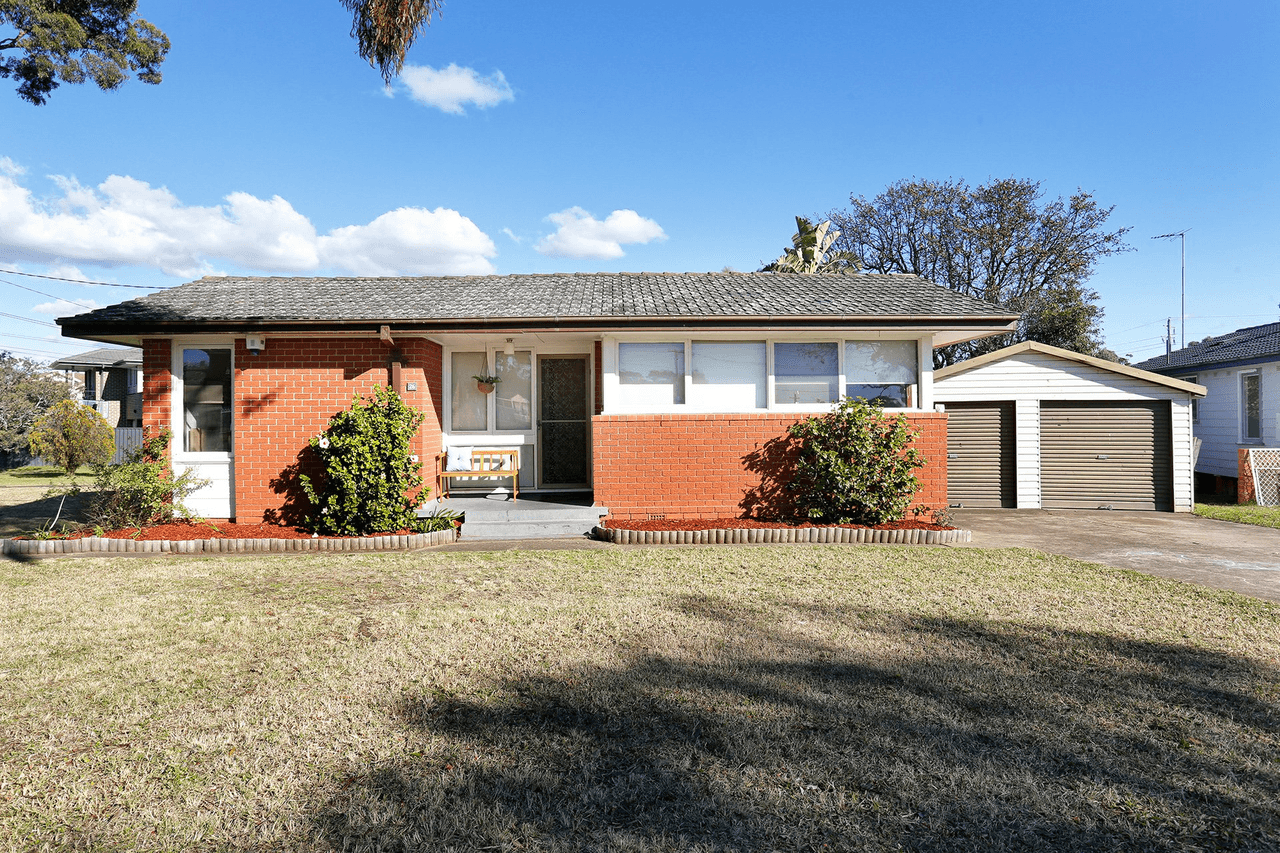 26 Winsford Avenue, HEBERSHAM, NSW 2770