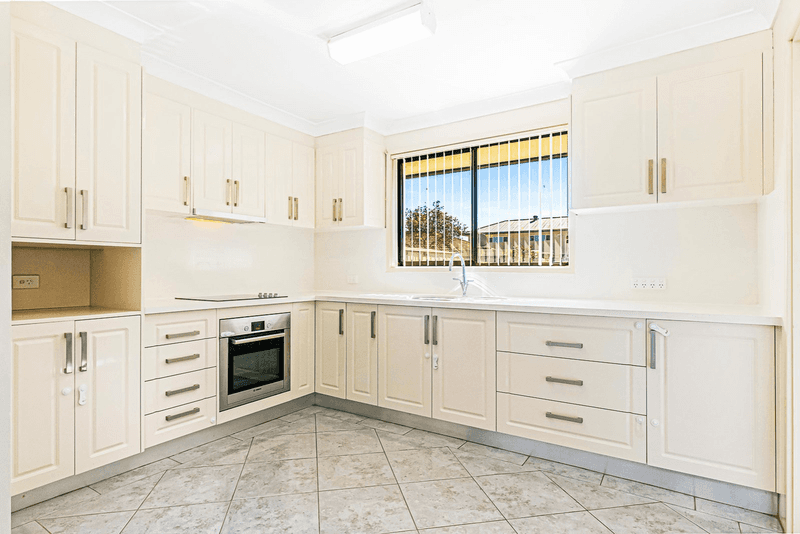 4 Angel Street, WERRINGTON COUNTY, NSW 2747