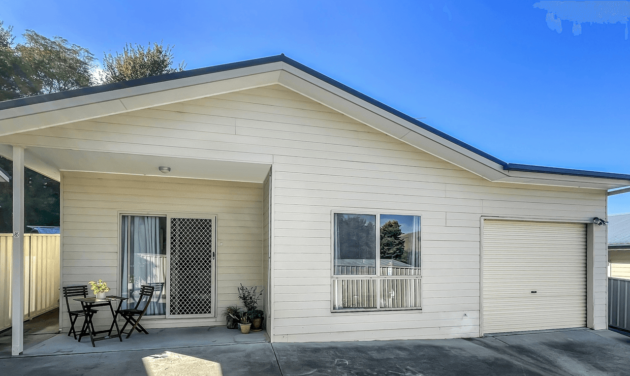 5/127 Hanley Street, GUNDAGAI, NSW 2722