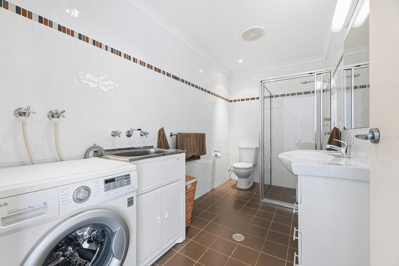 11/2162 George Bass Drive, TOMAKIN, NSW 2537