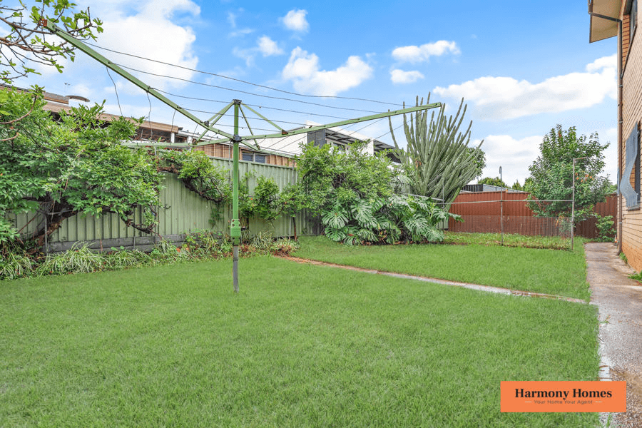 55 Cooma Road, GREYSTANES, NSW 2145