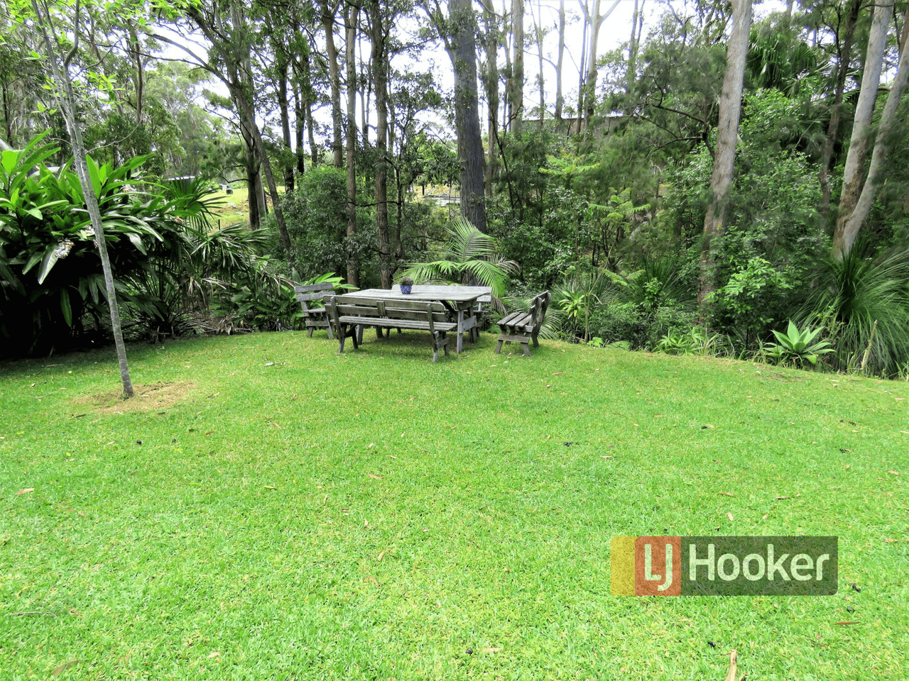 17 Rosella Place, ARAKOON, NSW 2431