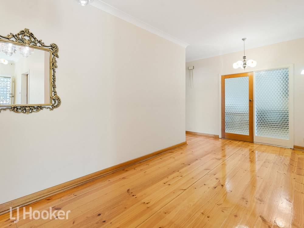 10 Markwick Crescent, CAMPBELLTOWN, SA 5074