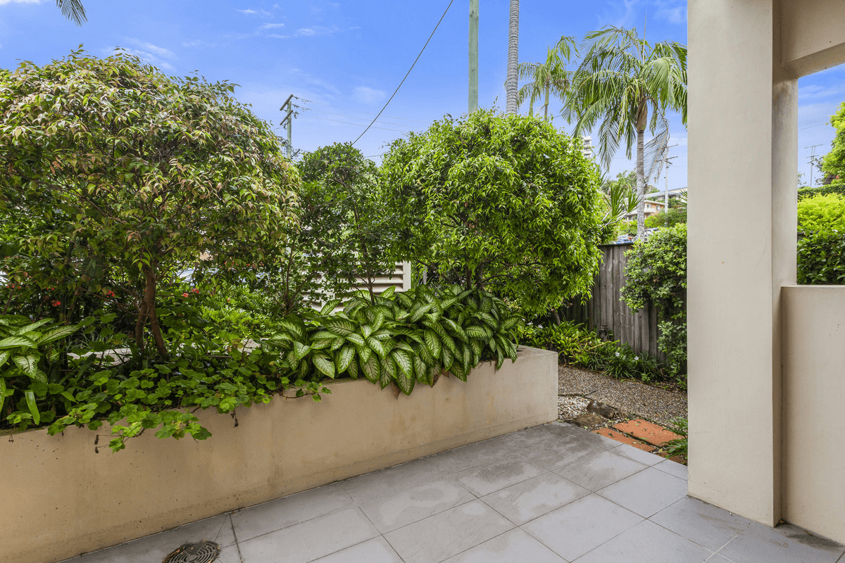 2/5 Ewart Street, Burleigh Heads, QLD 4220