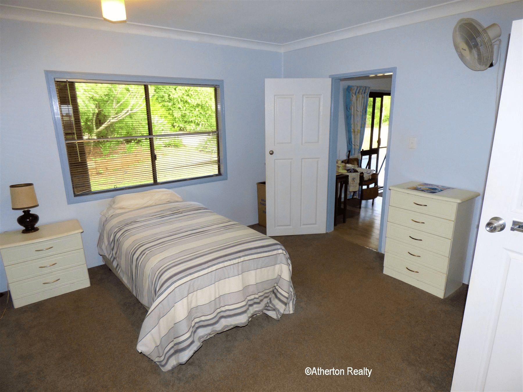 28 Hutton Drive, TOLGA, QLD 4882