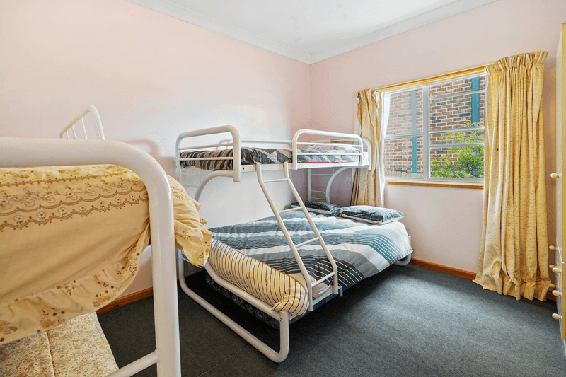 41 Sunshine Parade, SUNSHINE, NSW 2264