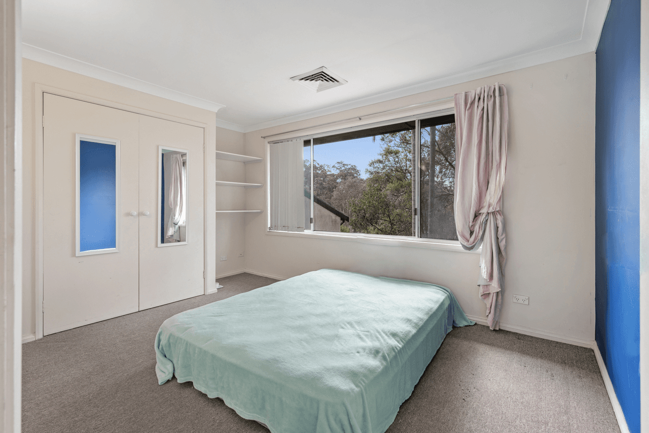 27 Parer Street, Springwood, NSW 2777