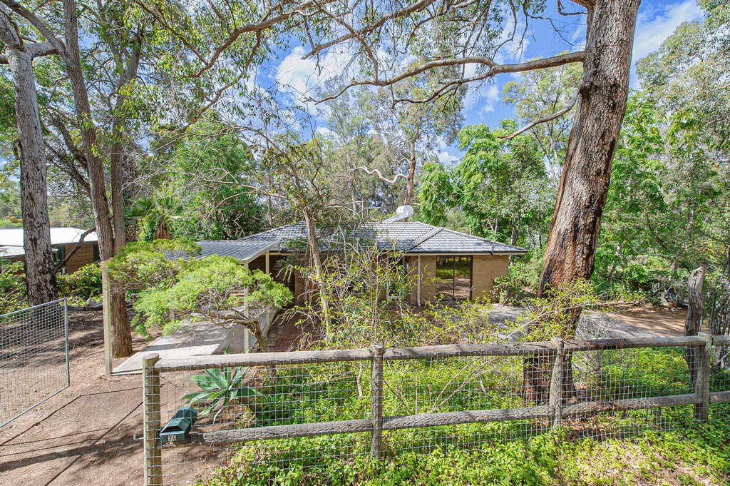 34 Evans Street, MOUNT HELENA, WA 6082