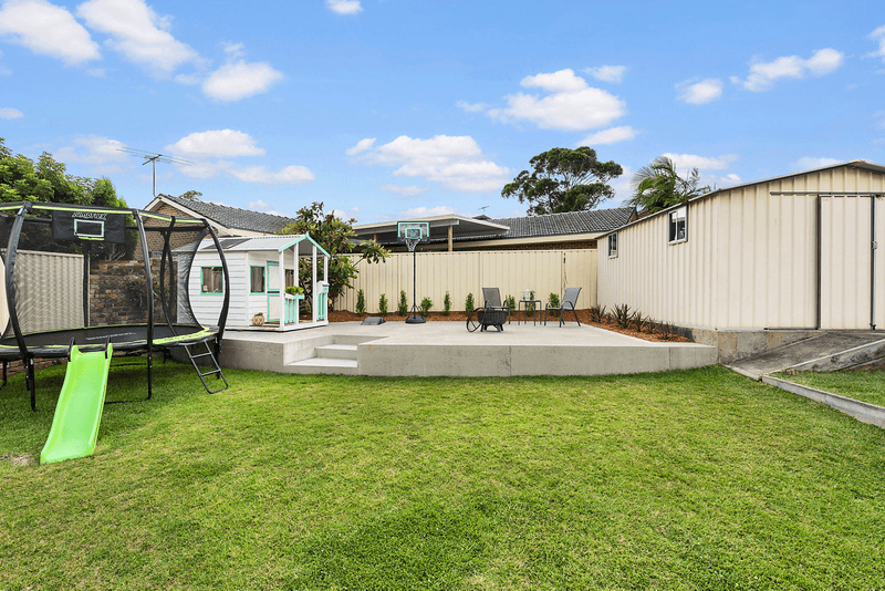 86 Wollybutt Road, Engadine, NSW 2233