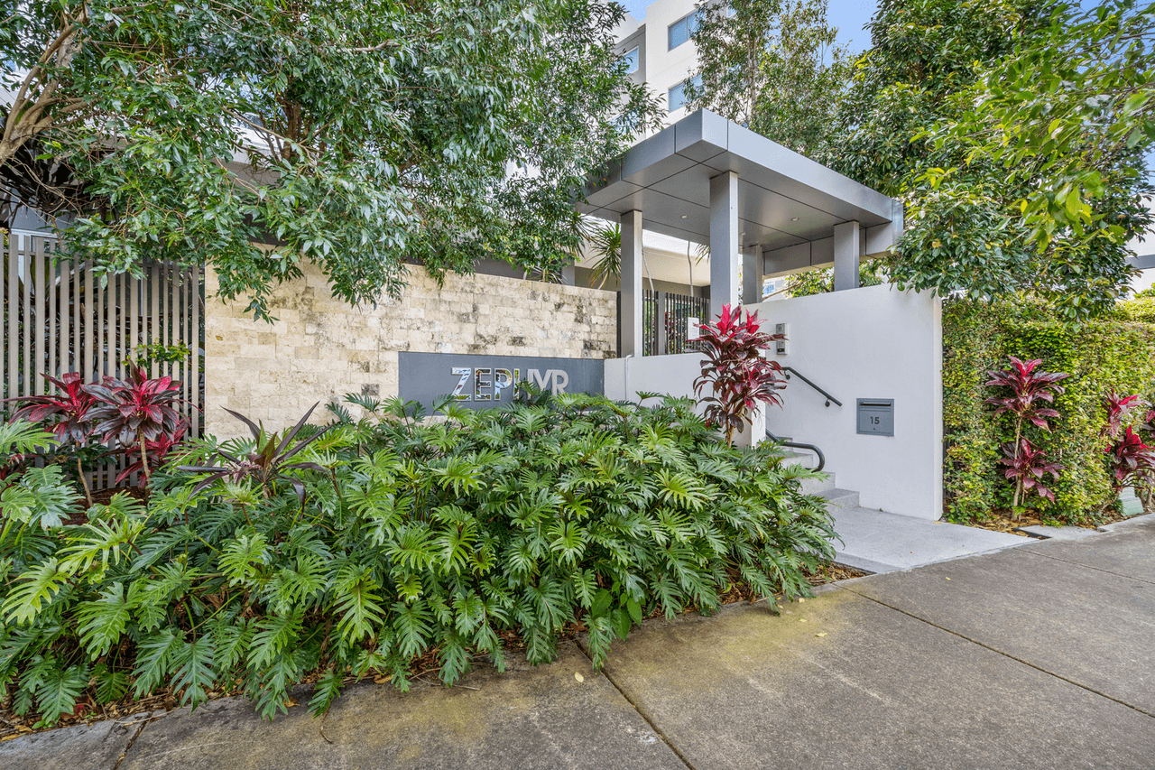 302/15 Compass Drive, BIGGERA WATERS, QLD 4216