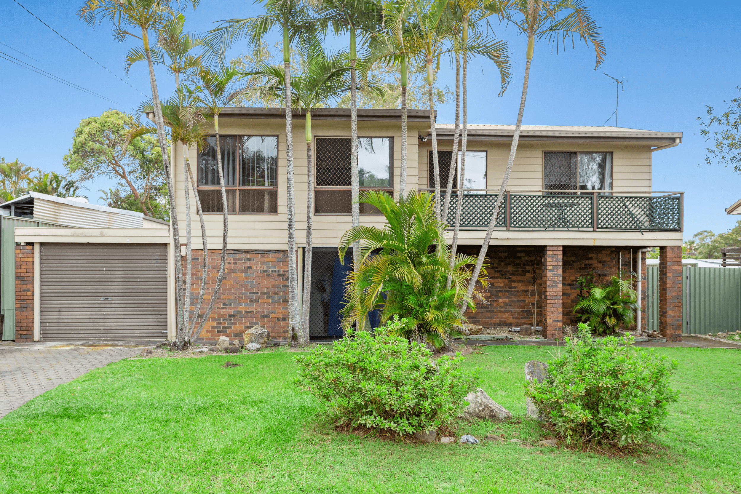 6 Ochna Street, CRESTMEAD, QLD 4132