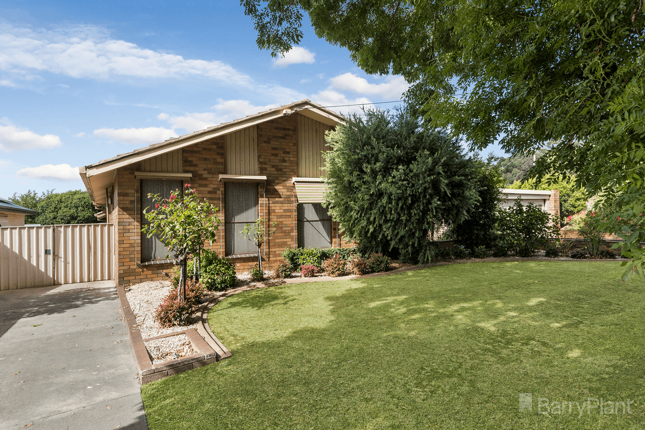 80 Emmett Street, Golden Square, VIC 3555