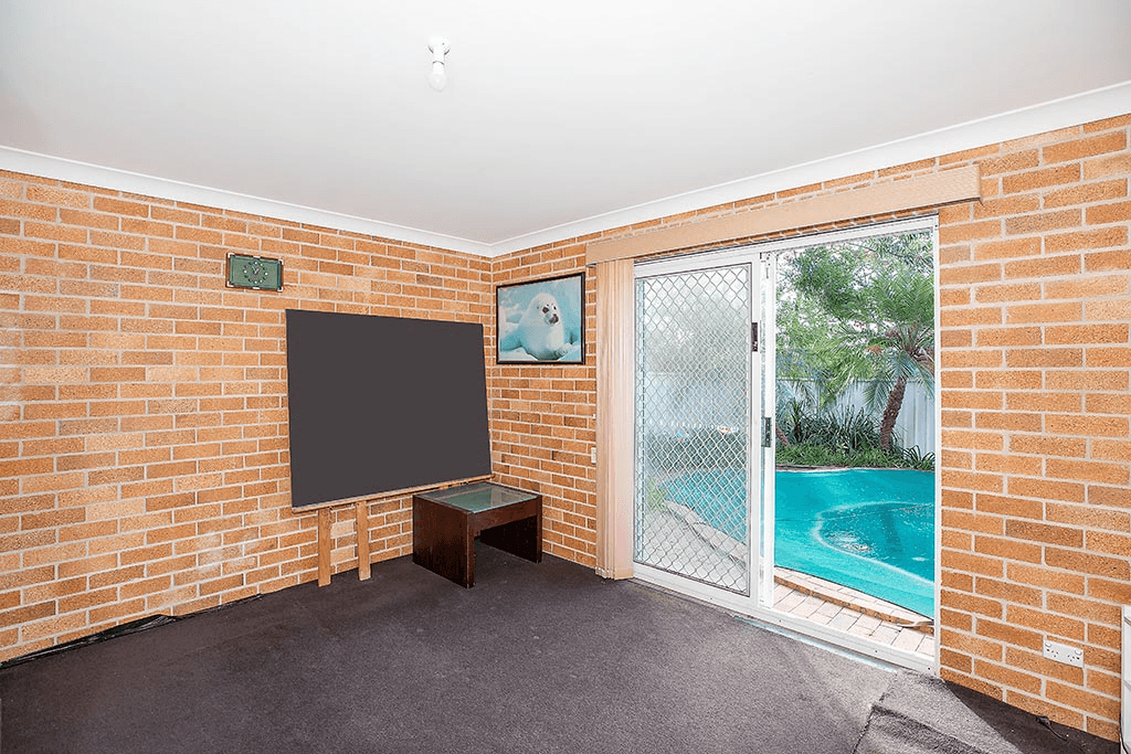 14 Jabiru Street, CAREY BAY, NSW 2283