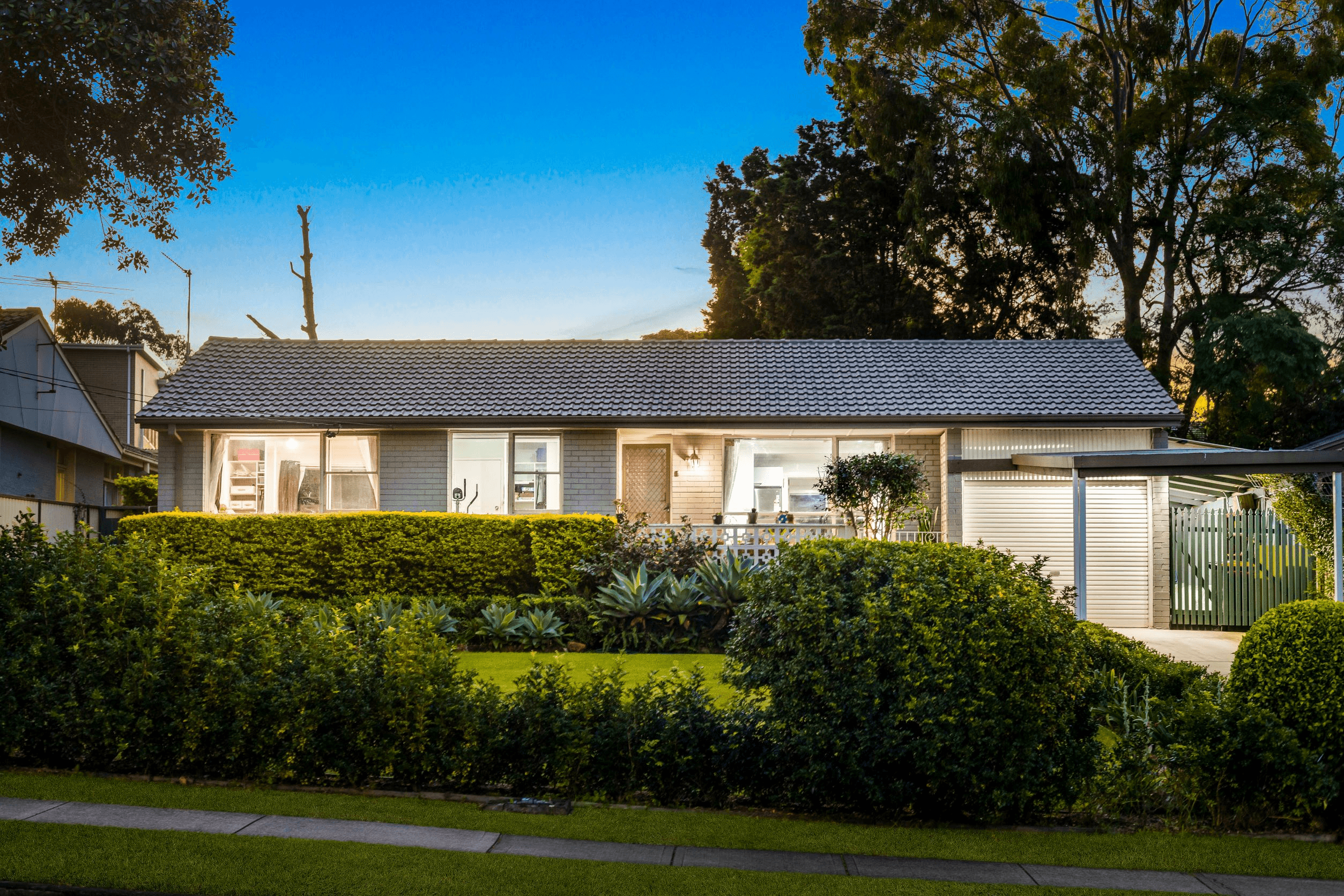 4 Ambleside Drive, Castle Hill, NSW 2154