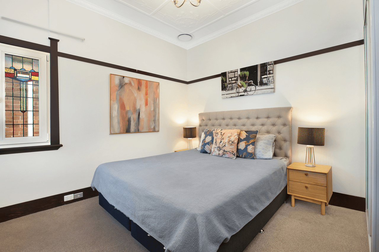 254 Lyons Road, RUSSELL LEA, NSW 2046