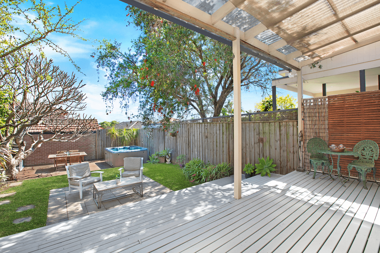 254 Lyons Road, RUSSELL LEA, NSW 2046