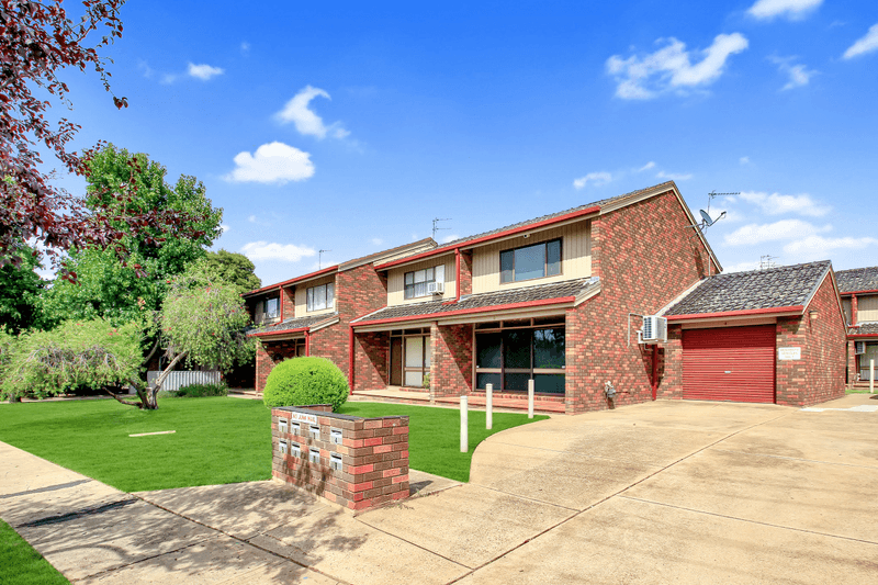 13/85 Ziegler Avenue, Kooringal, NSW 2650