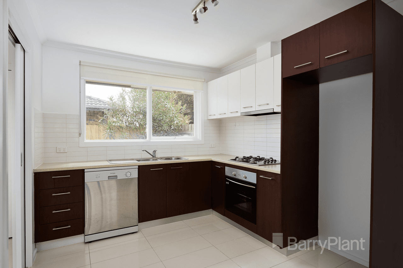 2/54 Oakes Avenue, Clayton South, VIC 3169