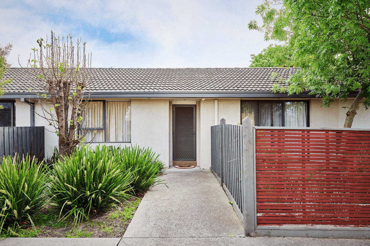 2/54 Oakes Avenue, Clayton South, VIC 3169