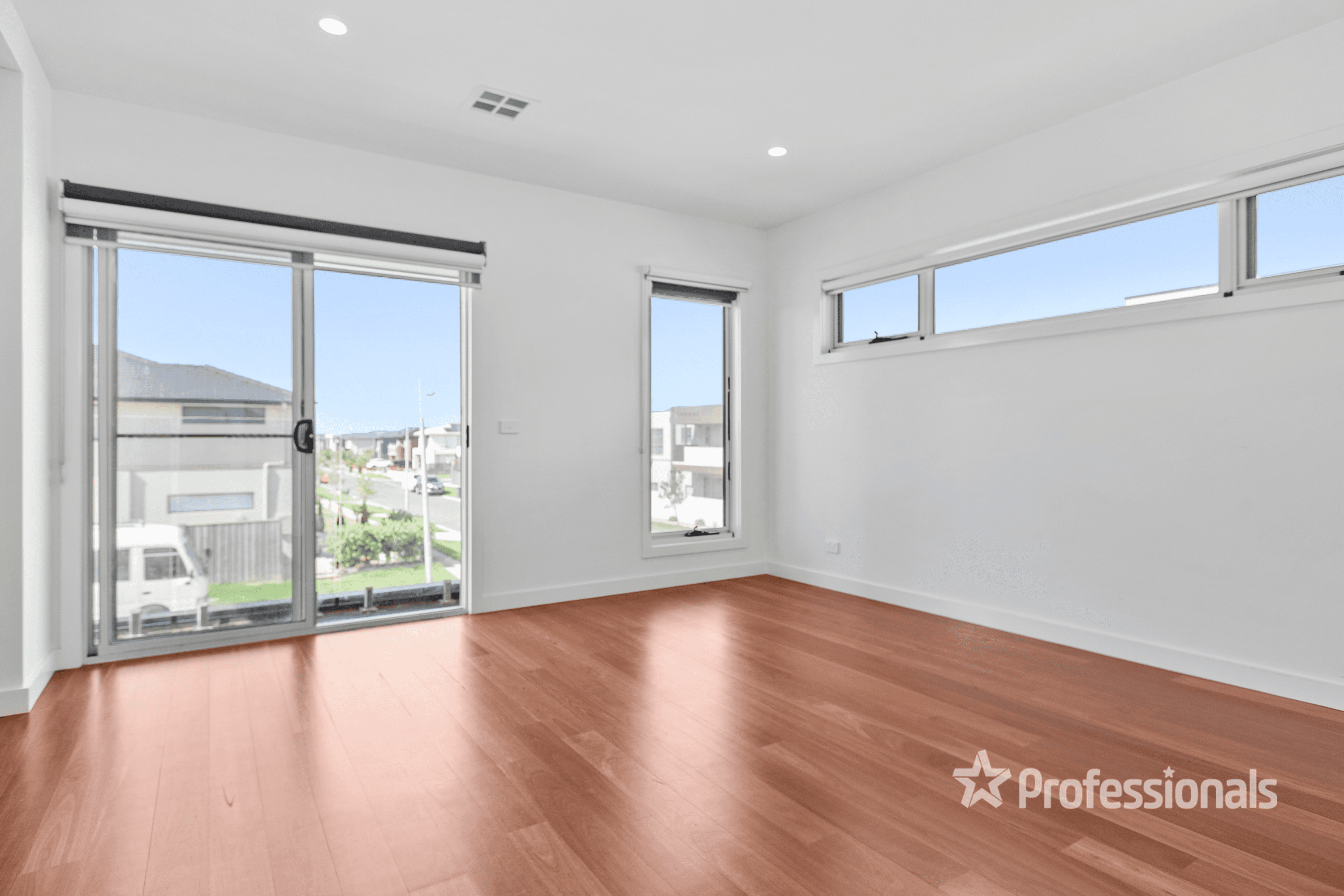 2 Sabot Close, WERRIBEE SOUTH, VIC 3030