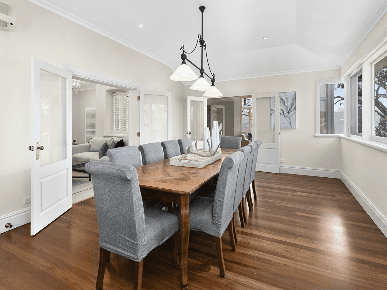 12 Lucretia Avenue, LONGUEVILLE, NSW 2066