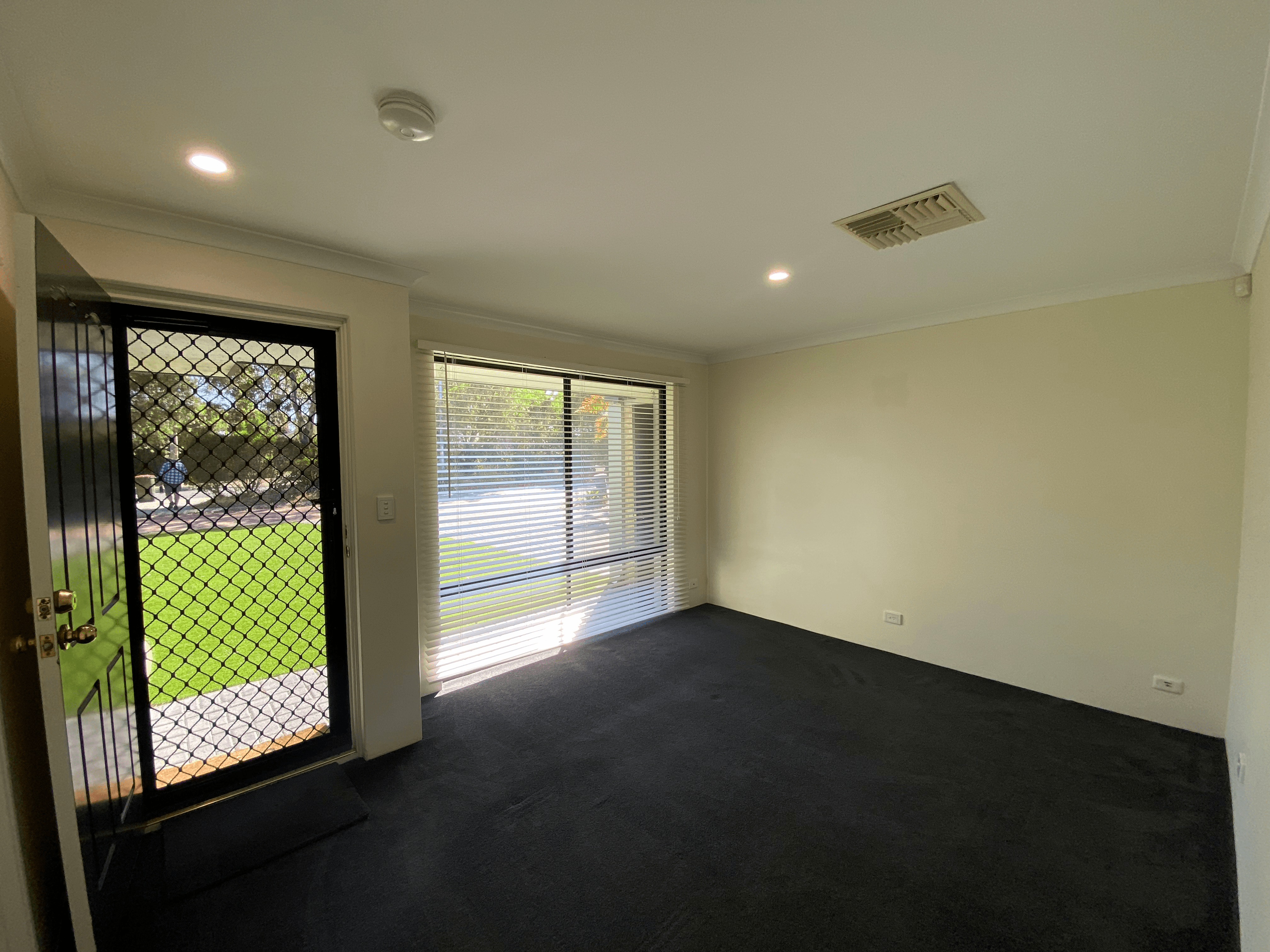 47 Peridot Turn, BANKSIA GROVE, WA 6031