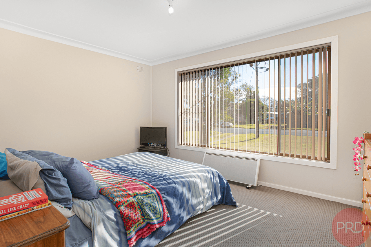 22 Southern Avenue, TARRO, NSW 2322