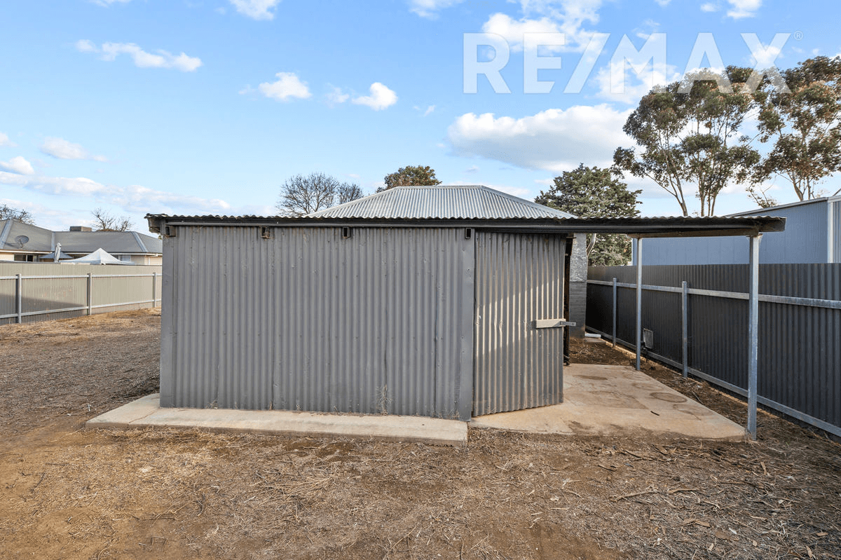 11 Connorton Street, URANQUINTY, NSW 2652