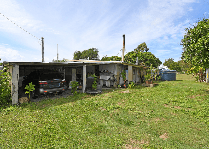 60 Barallen Close, Booral, QLD 4655