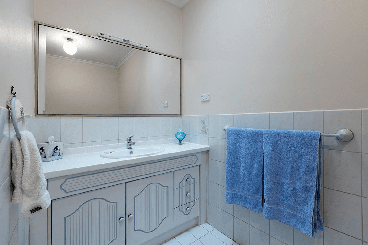 1/10 Melrose Street, MORDIALLOC, VIC 3195