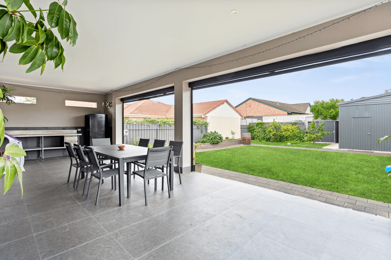 8 First Avenue, SEMAPHORE PARK, SA 5019