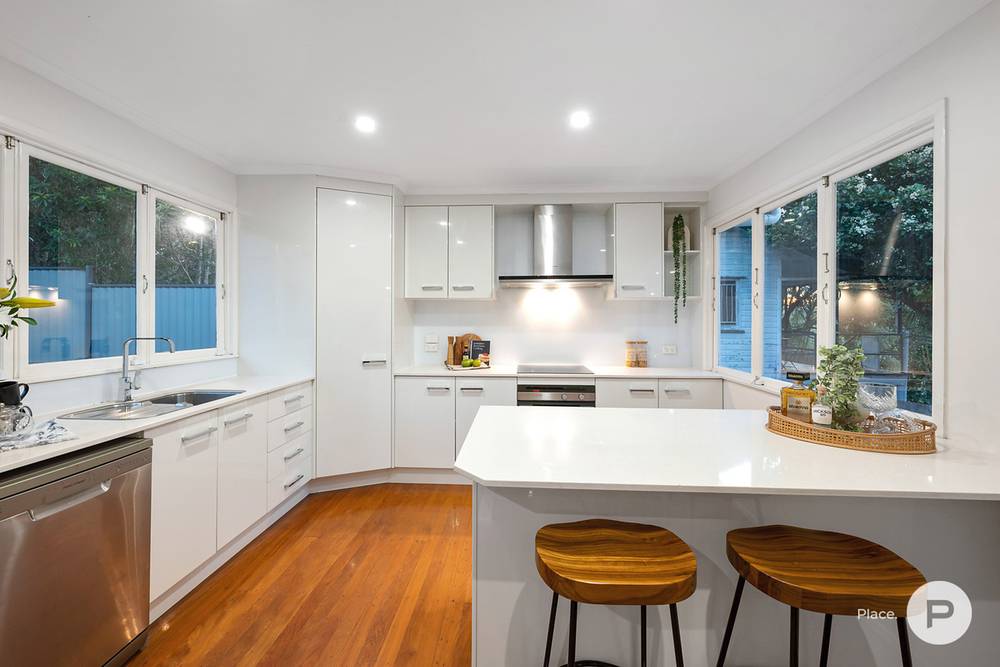 431 Nursery Road, Holland Park, QLD 4121