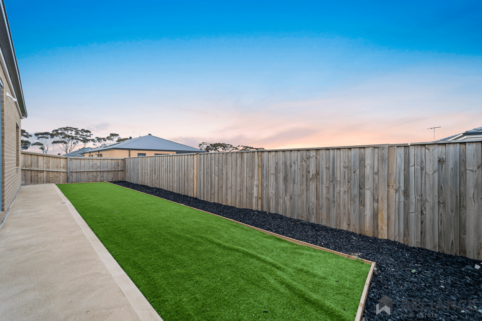 28 Rosewater Street, Manor Lakes, VIC 3024