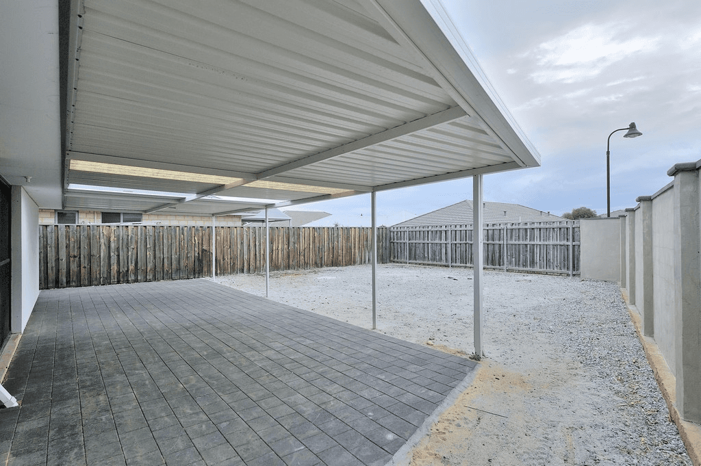 4 Newland Road, ELLENBROOK, WA 6069